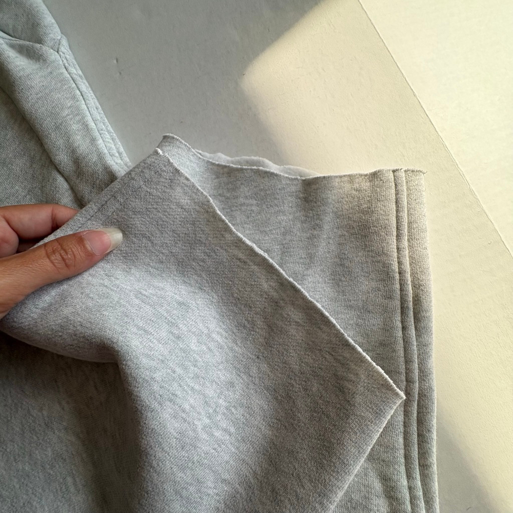 Lululemon Scuba High-Rise Relaxed Jogger Heathered Core Ultra Light Grey size 4 - Picture 11 of 15